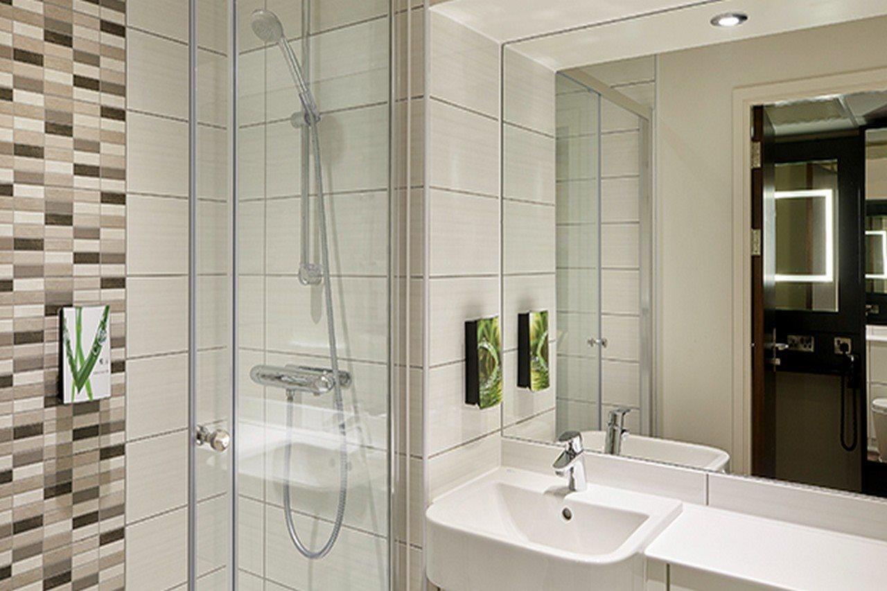 Premier Inn Carrickfergus Ngoại thất bức ảnh